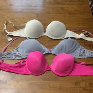 3 bras